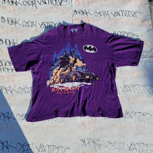 Vintage 1992 Single Stitched Batman Returns Tee - Picture 2 of 7